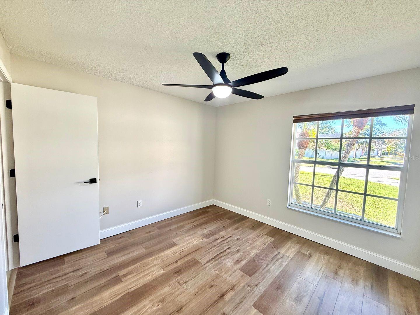 Image 21 of 36 For 8725 Huntfield Street