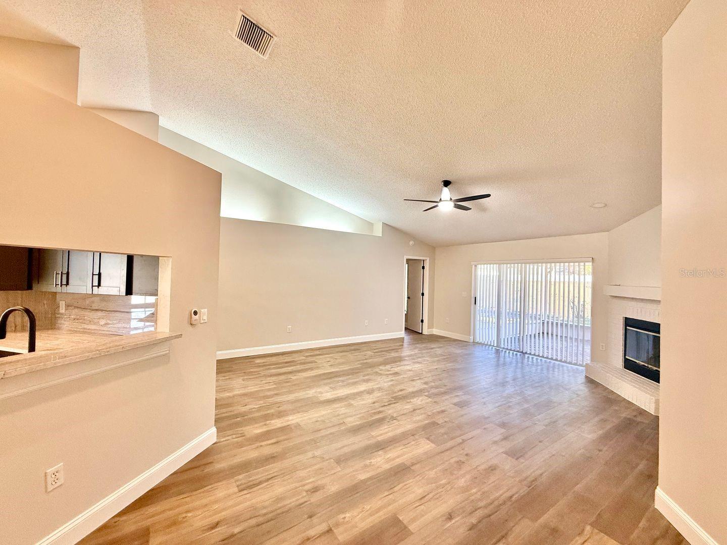 Image 6 of 36 For 8725 Huntfield Street