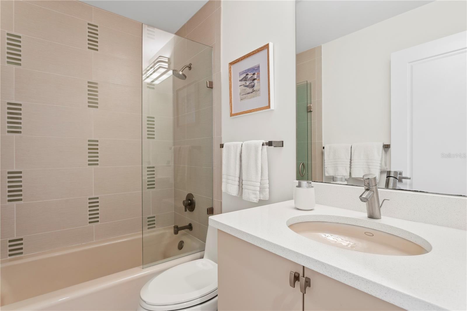 Listing photo id 42 for 2003 Gulf Way