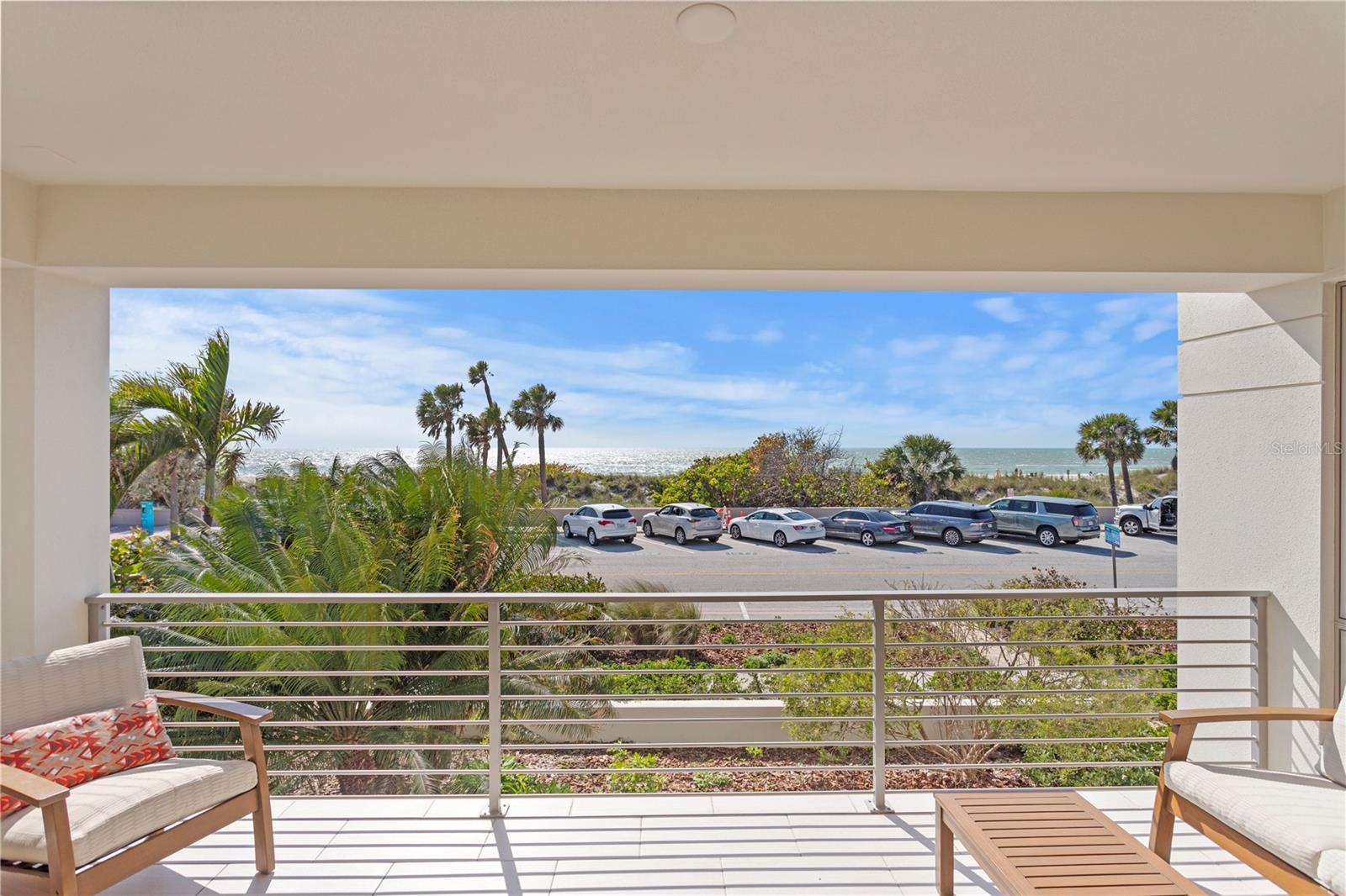 Listing photo id 49 for 2003 Gulf Way