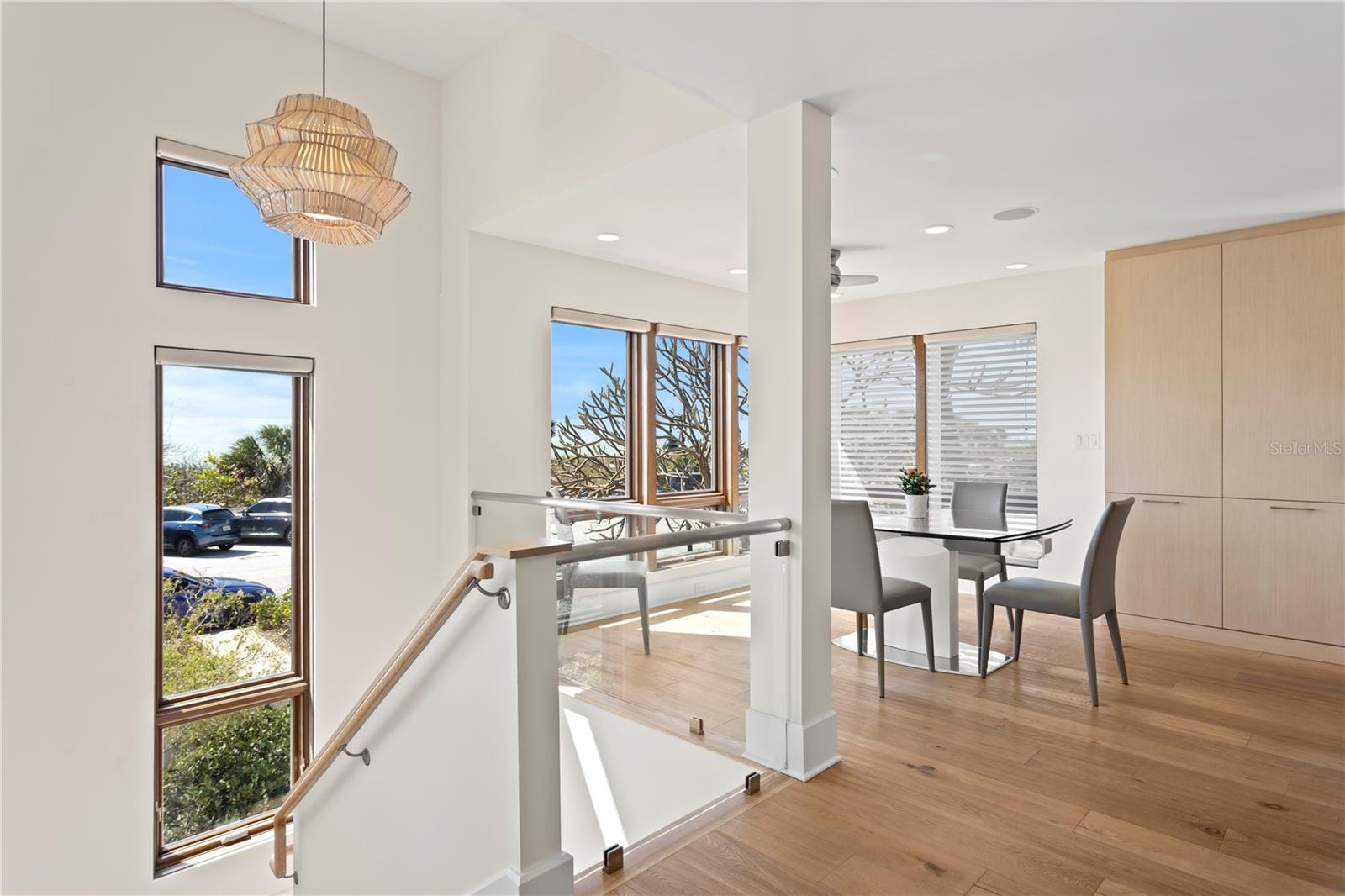 Listing photo id 6 for 2003 Gulf Way