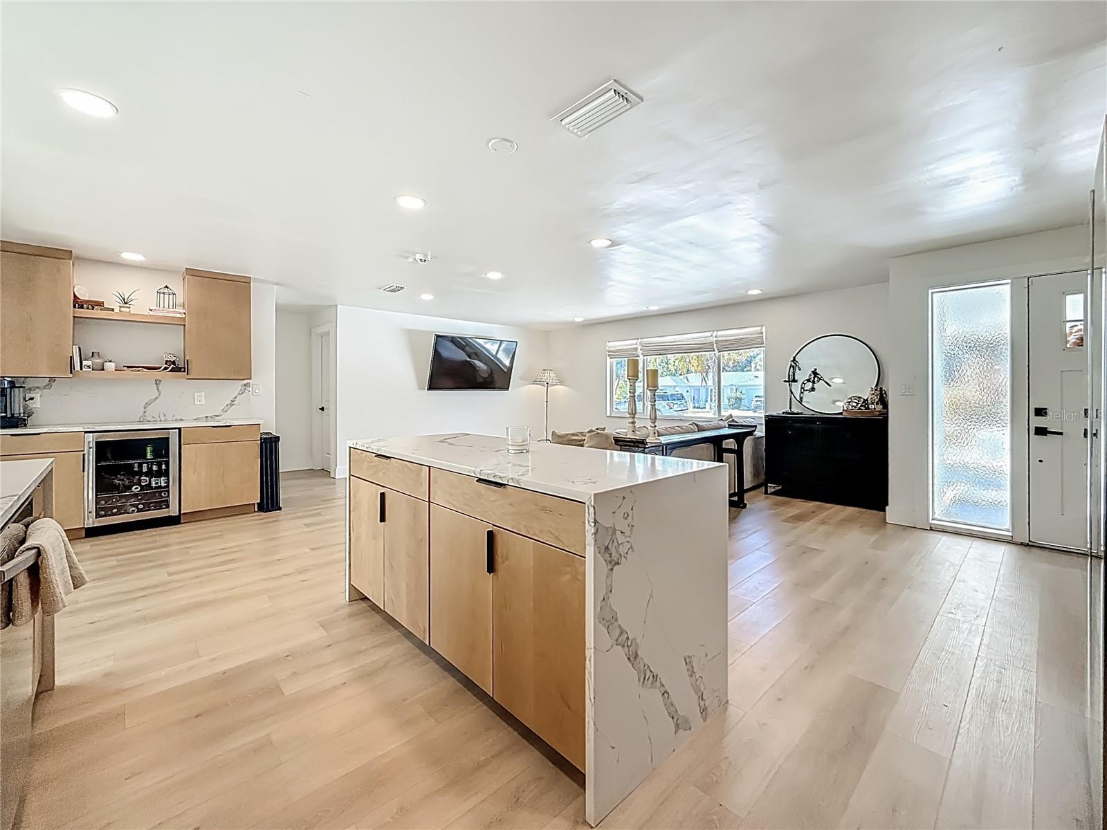 Image 16 of 65 For 9585 Portside Drive