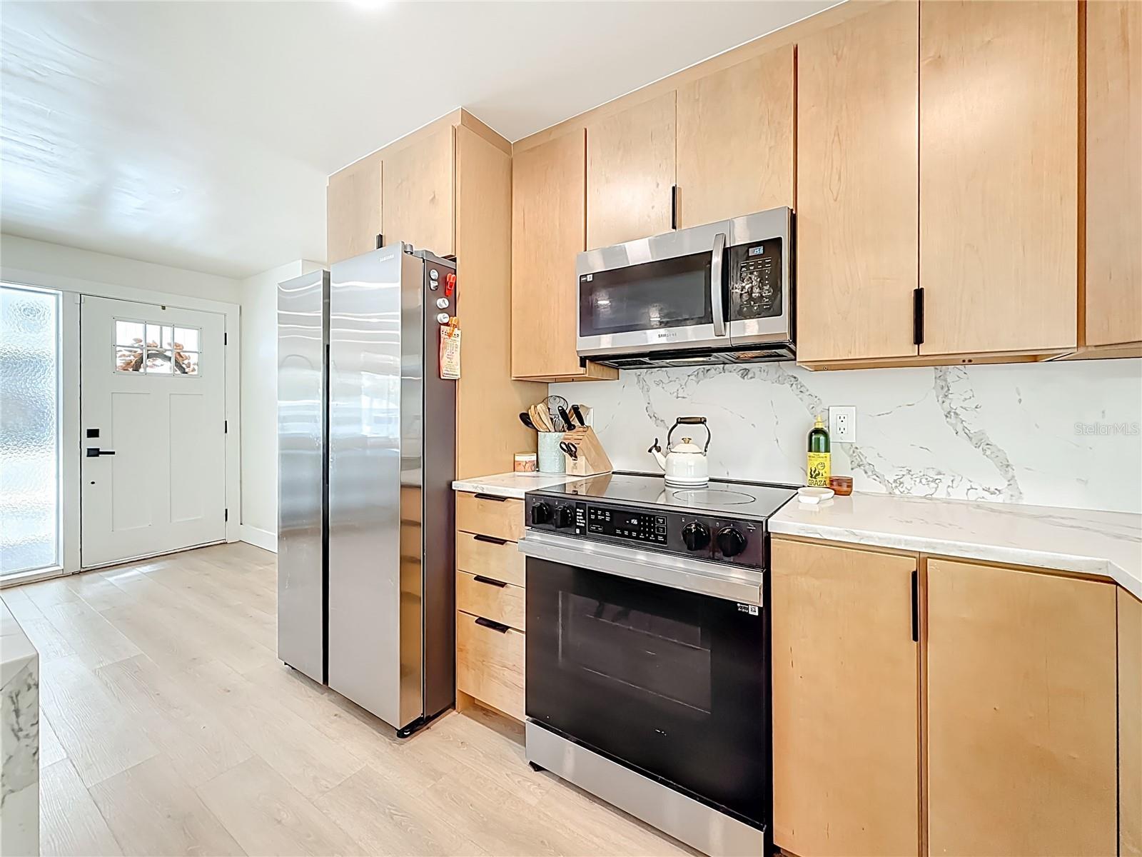 Image 17 of 65 For 9585 Portside Drive