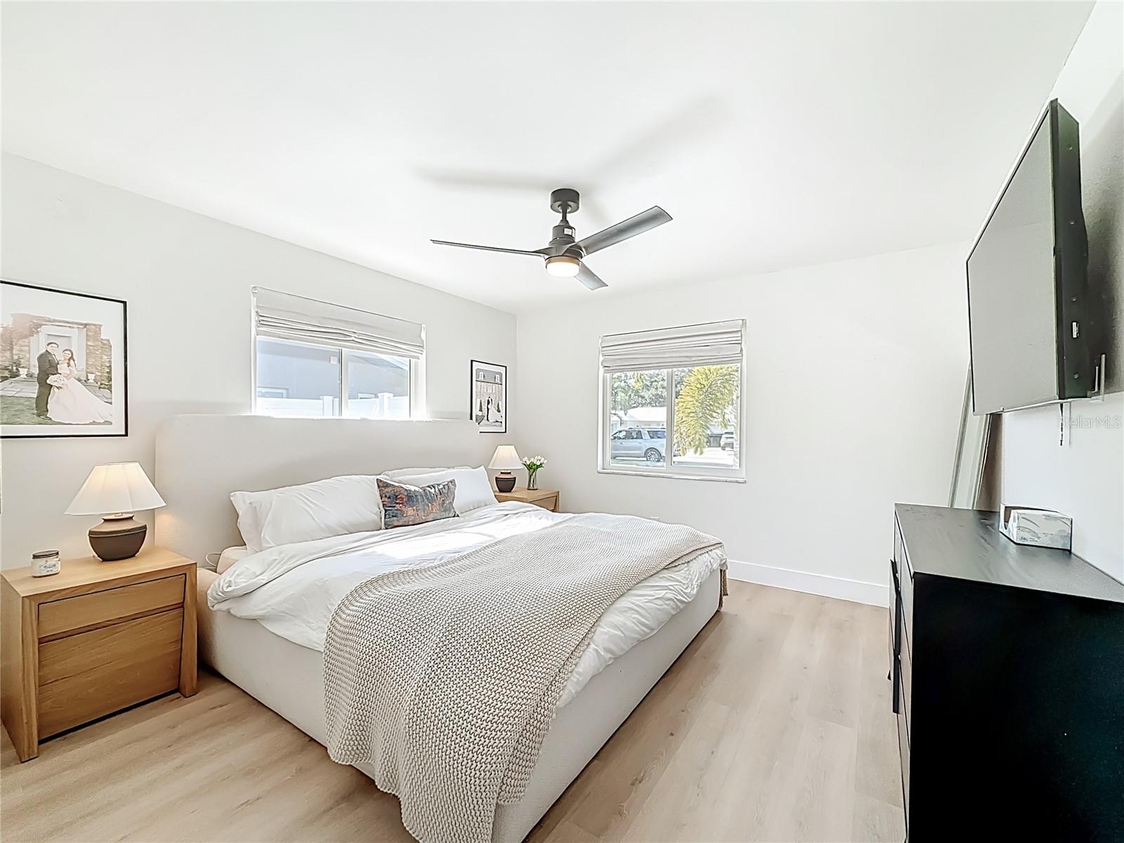 Image 25 of 65 For 9585 Portside Drive