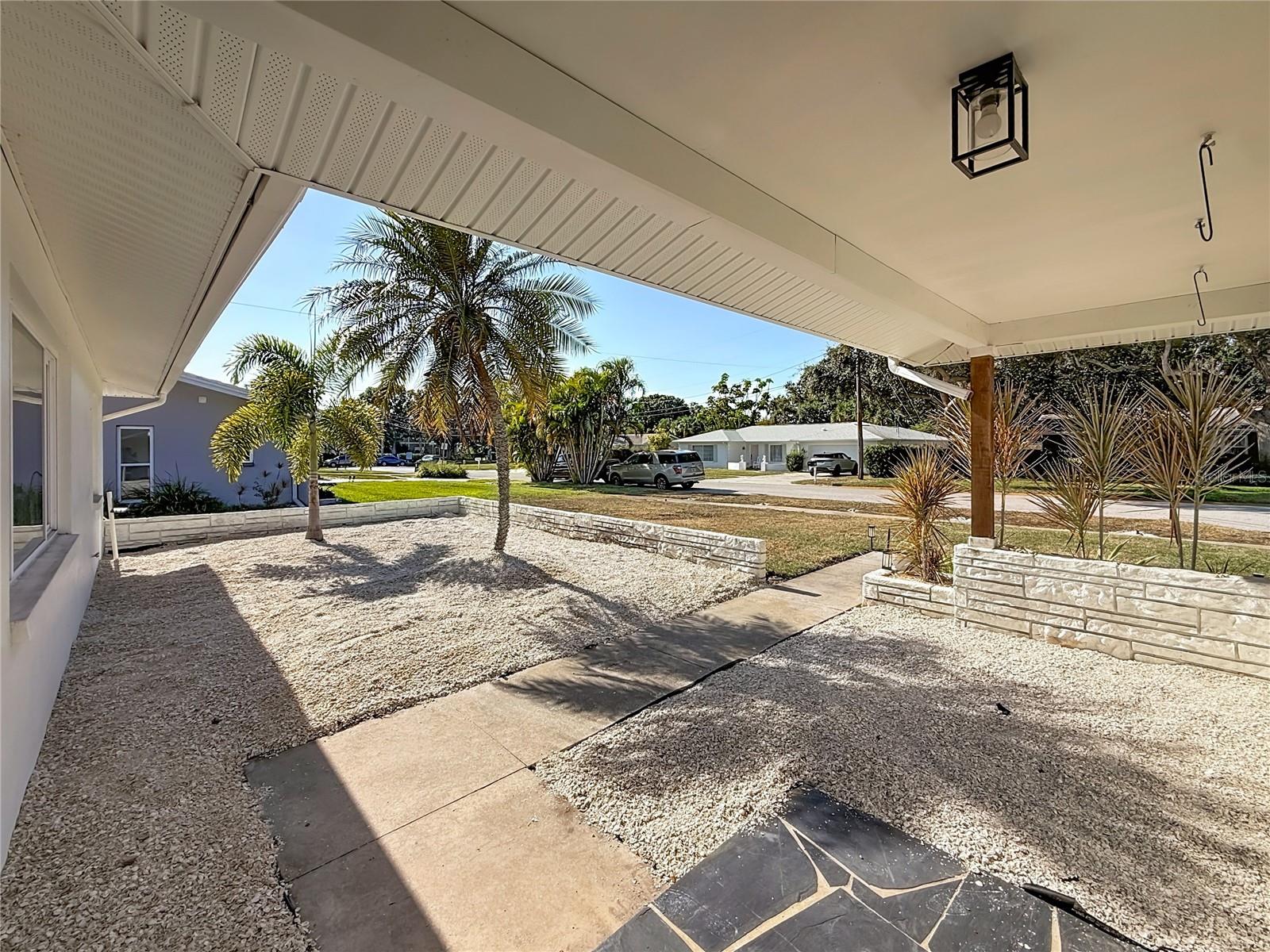 Image 4 of 65 For 9585 Portside Drive