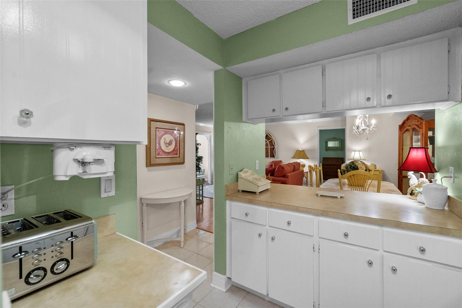 Image 18 of 56 For 3277 Fox Chase Circle N 105