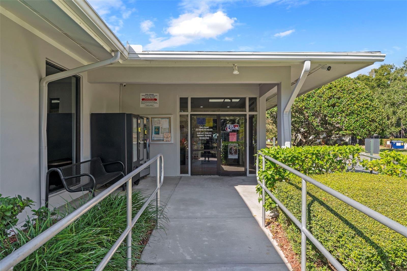 Image 29 of 56 For 3277 Fox Chase Circle N 105