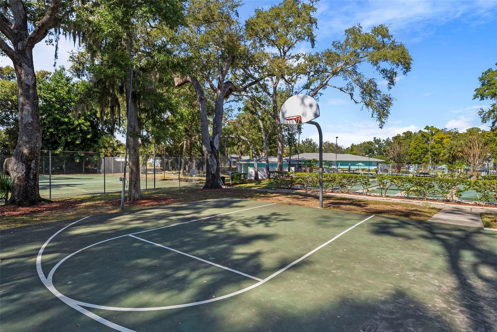 Image 39 of 56 For 3277 Fox Chase Circle N 105