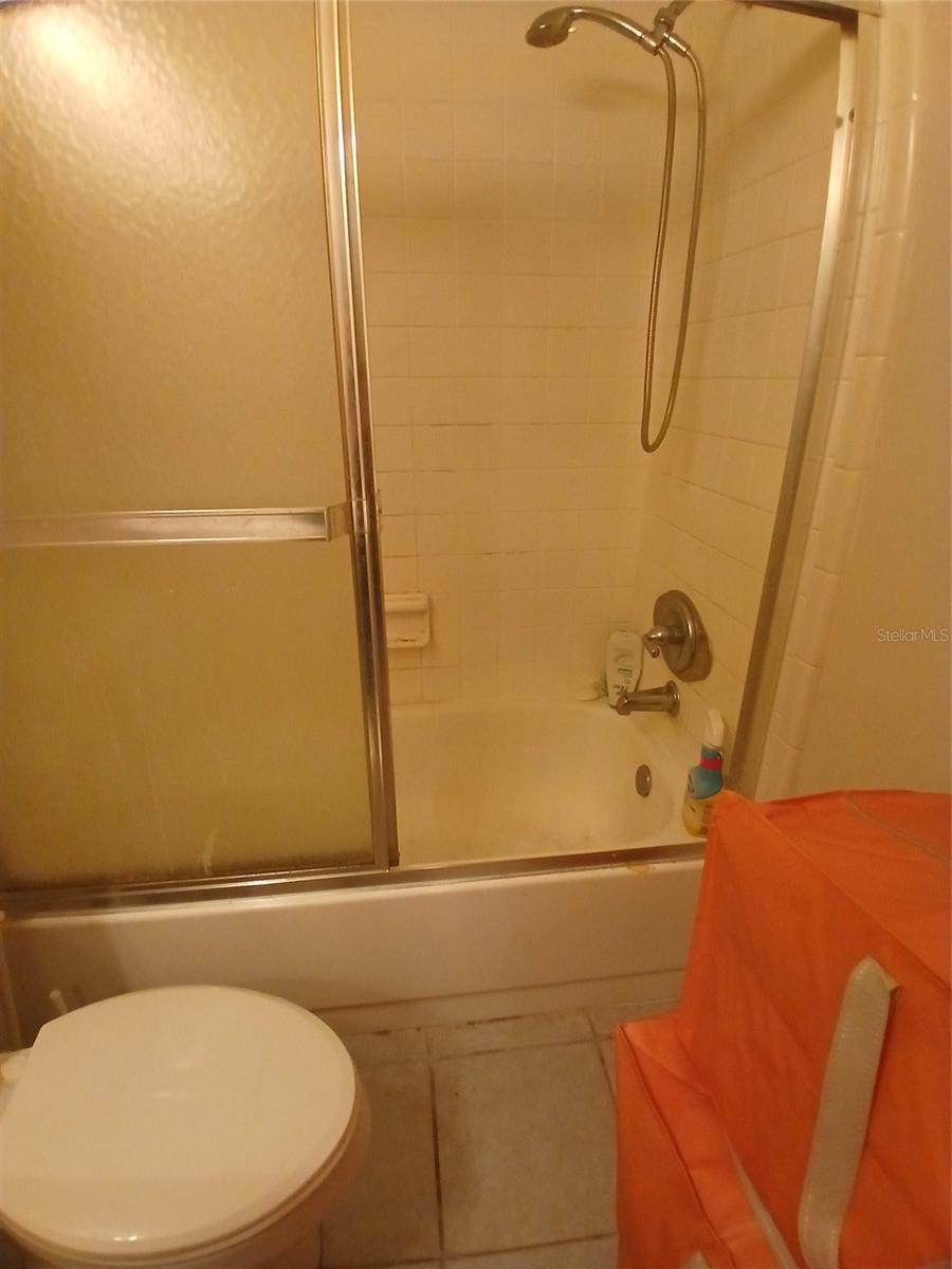 Image 10 of 17 For 4031 Tumble Wood Trail 204