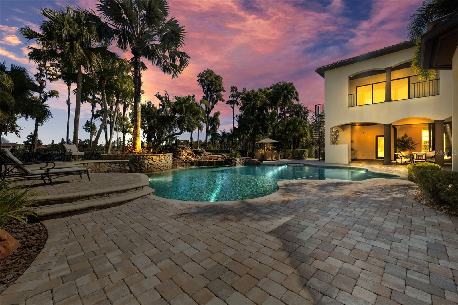 Listing photo id 0 for 17301 Ladera Estates Boulevard