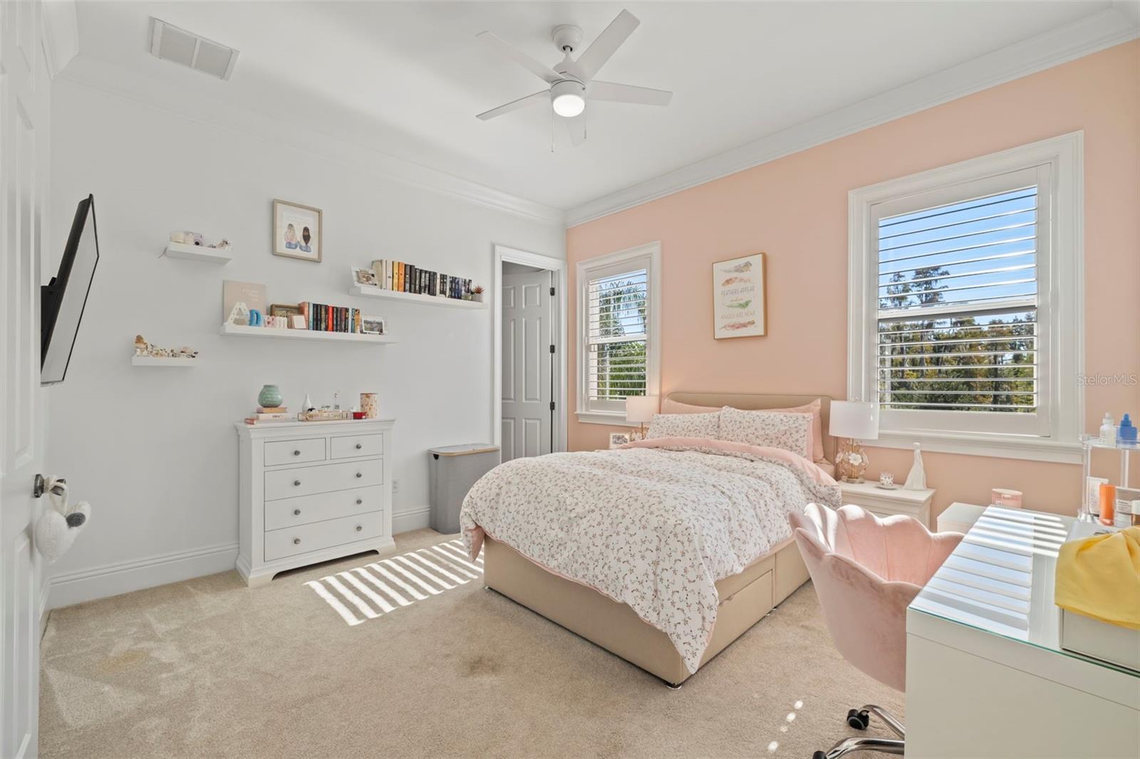 Listing photo id 44 for 17301 Ladera Estates Boulevard