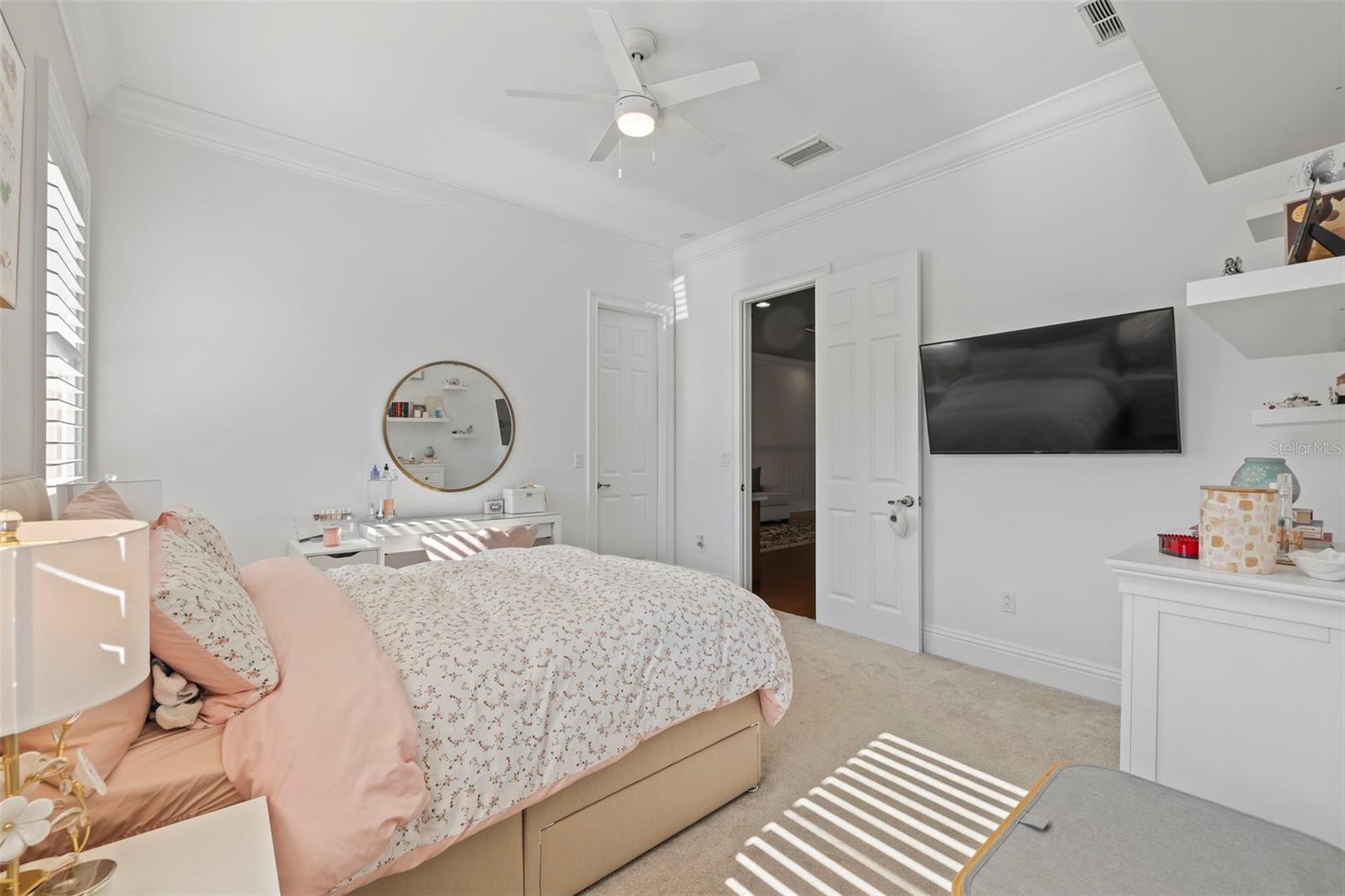 Listing photo id 46 for 17301 Ladera Estates Boulevard