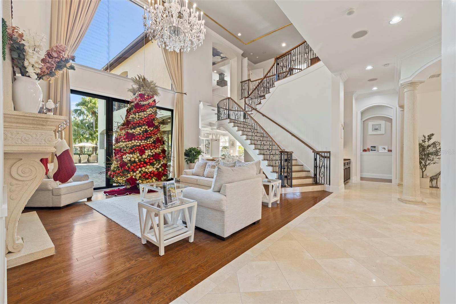 Listing photo id 3 for 17301 Ladera Estates Boulevard