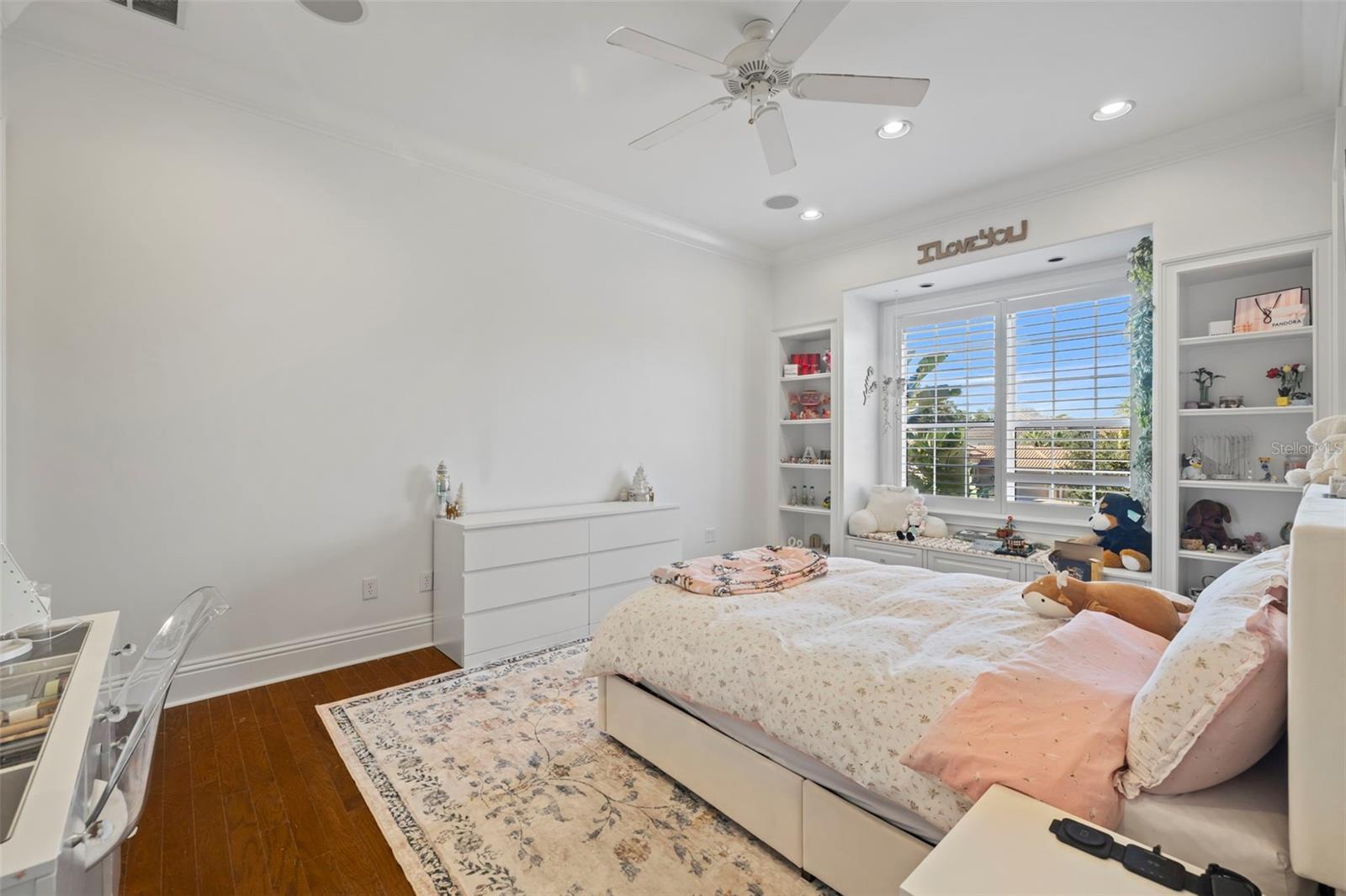 Listing photo id 48 for 17301 Ladera Estates Boulevard