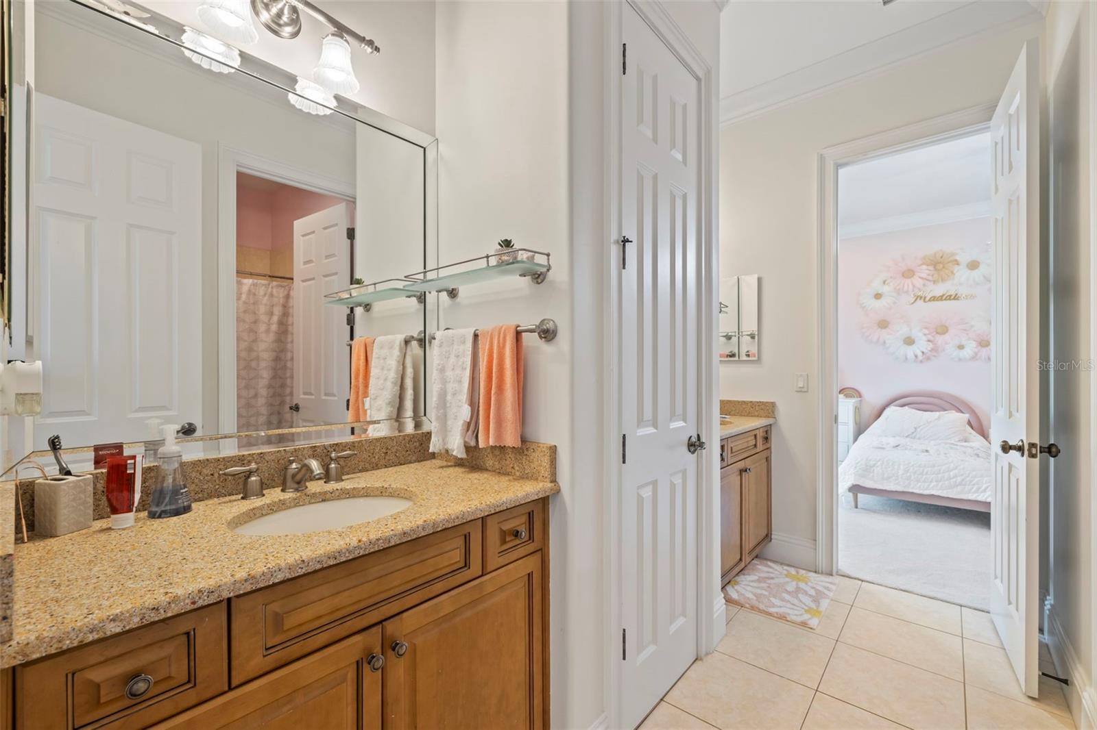 Listing photo id 50 for 17301 Ladera Estates Boulevard