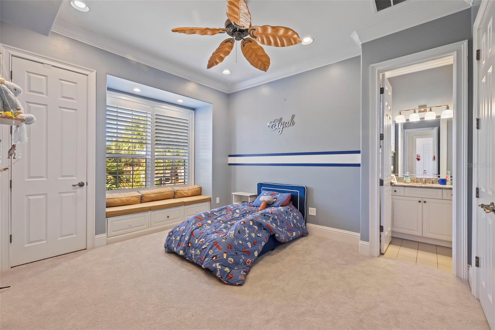 Listing photo id 55 for 17301 Ladera Estates Boulevard