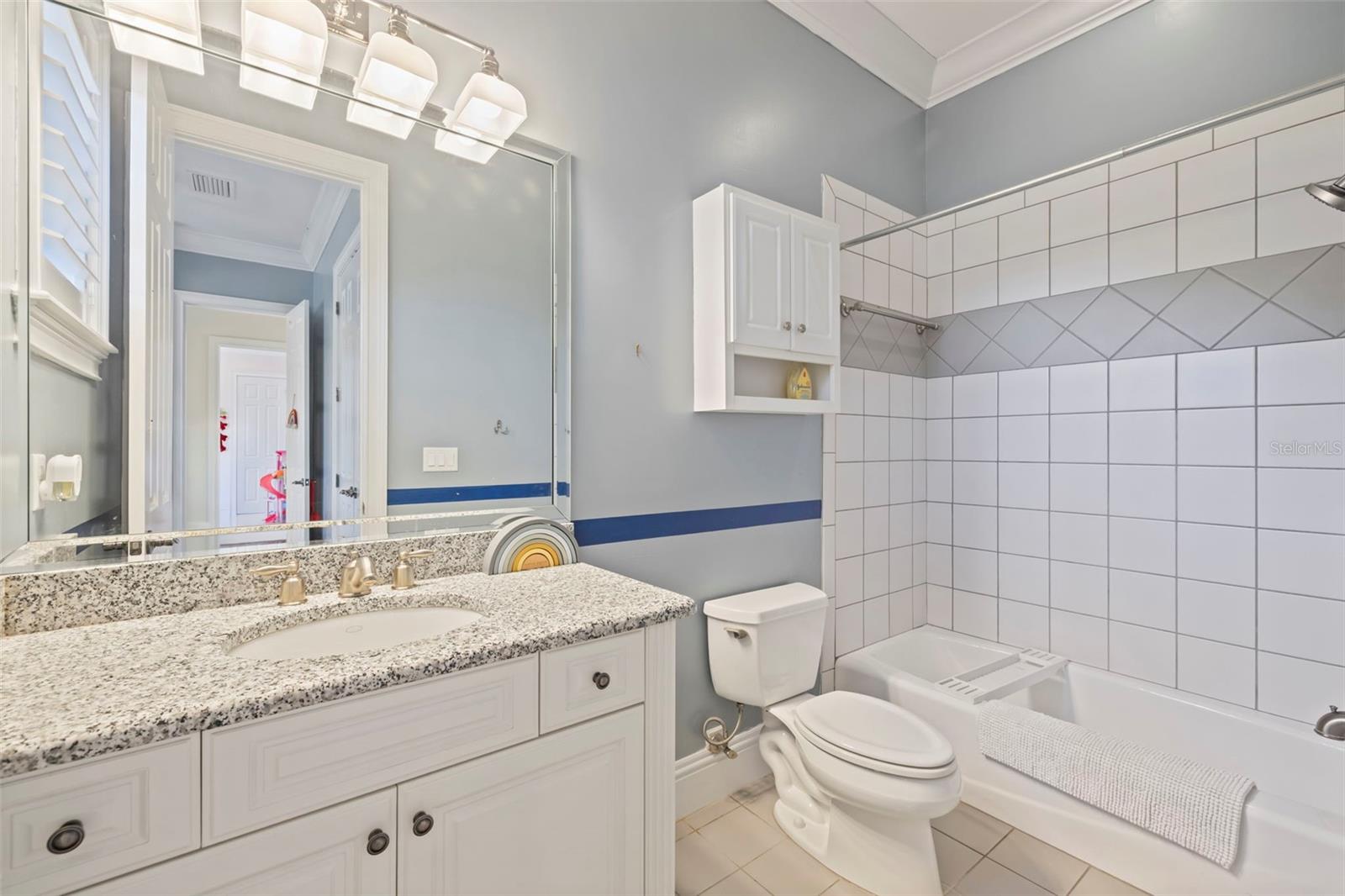 Listing photo id 57 for 17301 Ladera Estates Boulevard