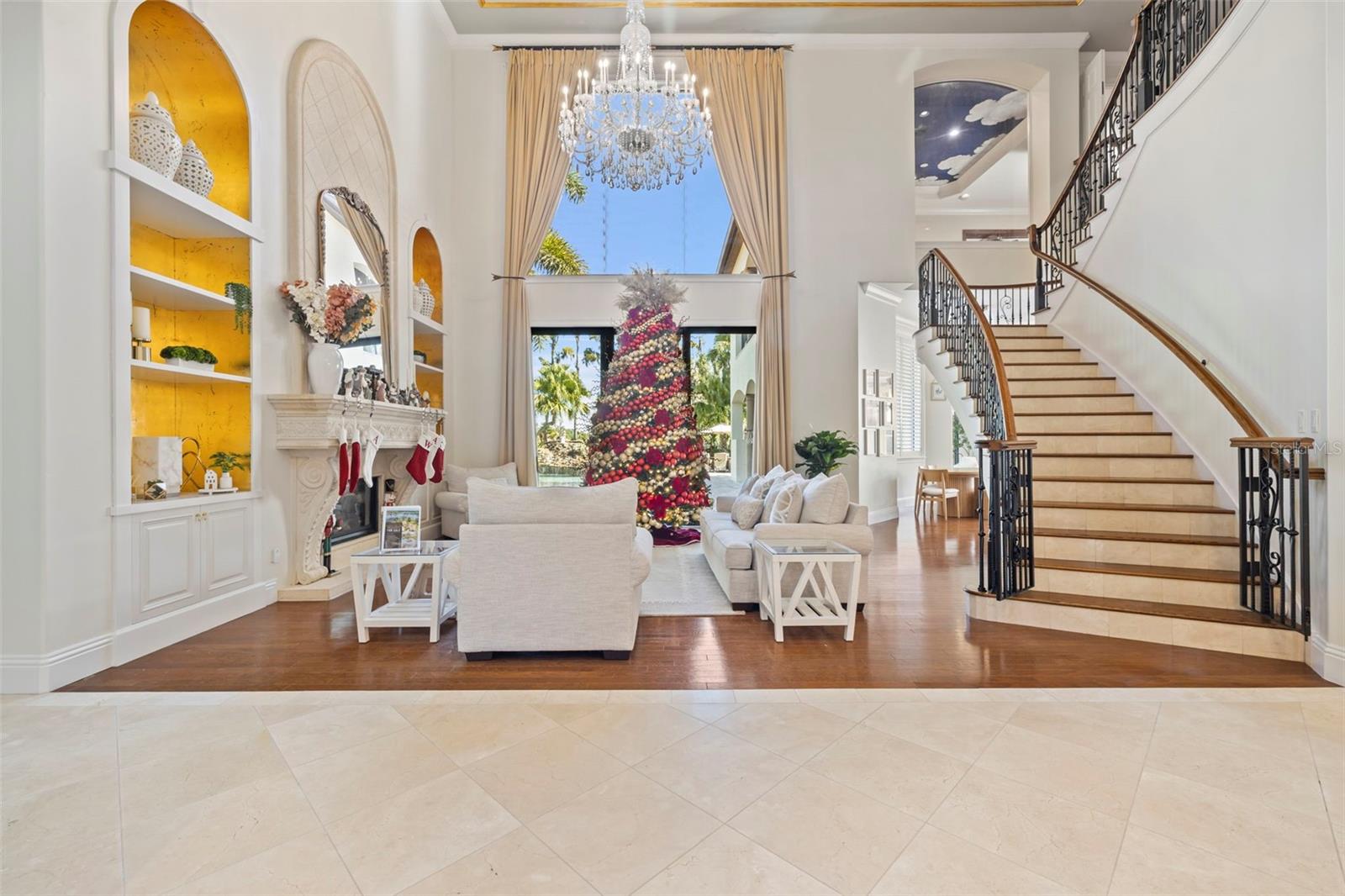 Listing photo id 4 for 17301 Ladera Estates Boulevard