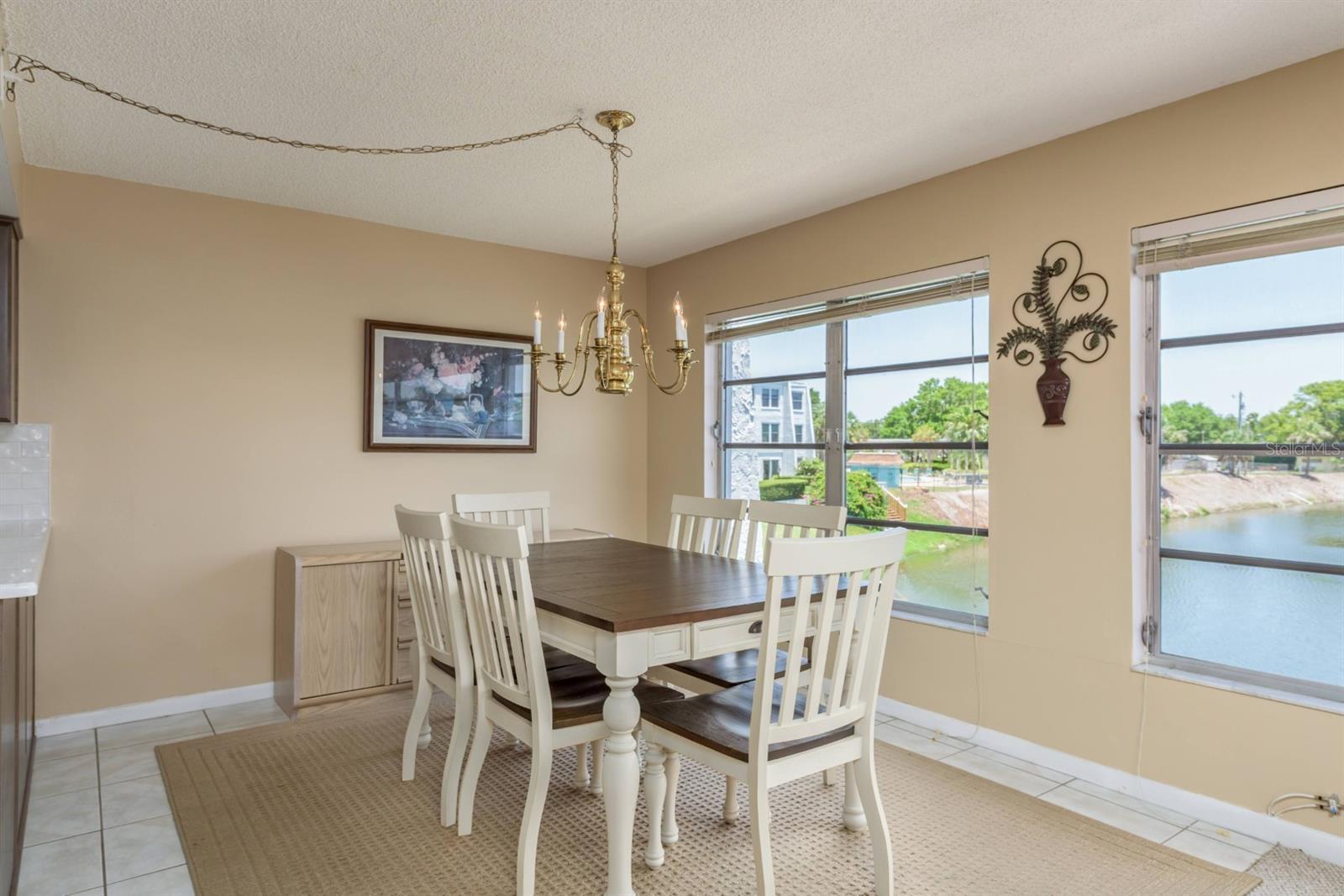 Image 7 of 34 For 1655 Highland Avenue J289