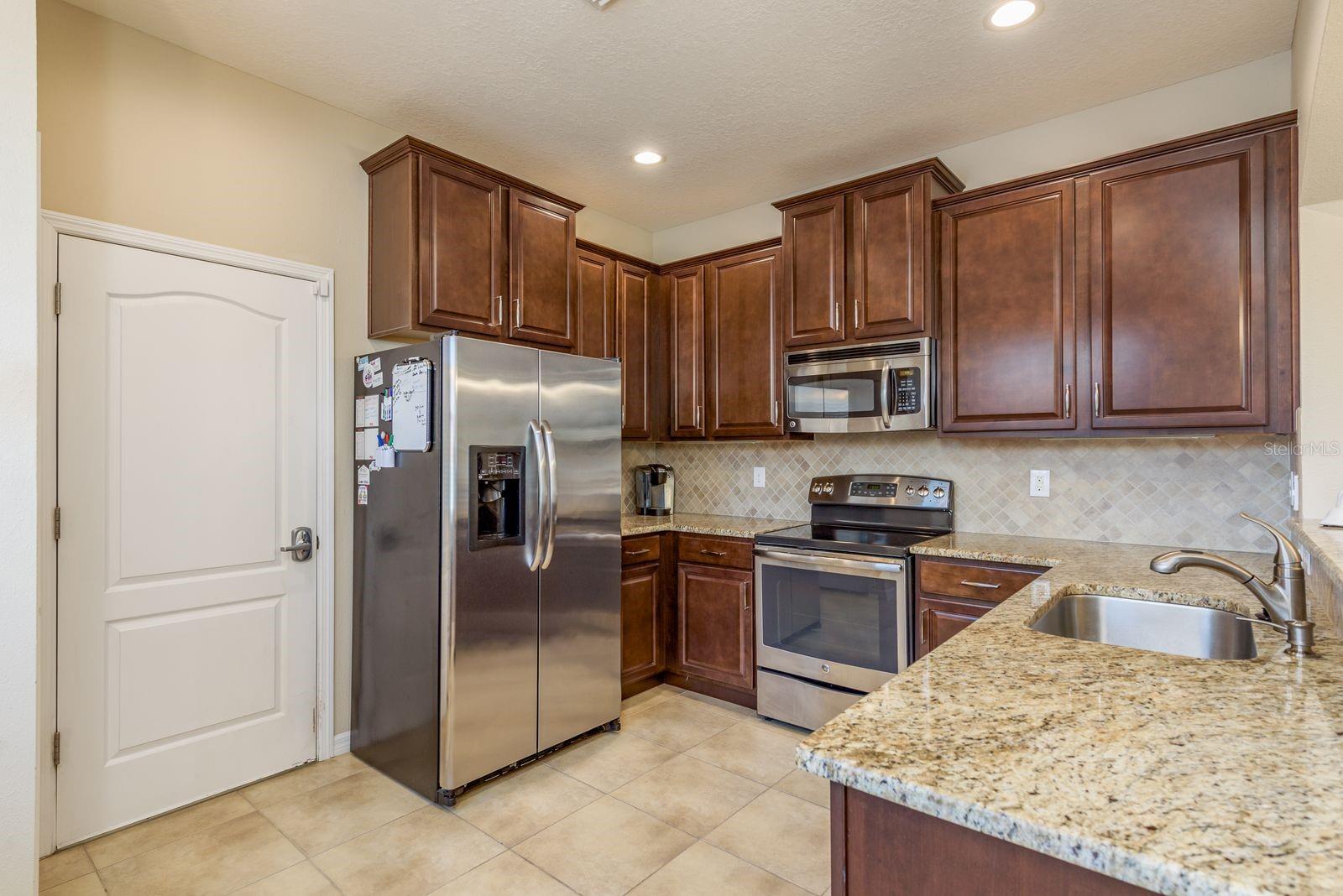 Image 9 of 40 For 12910 Whittington Court