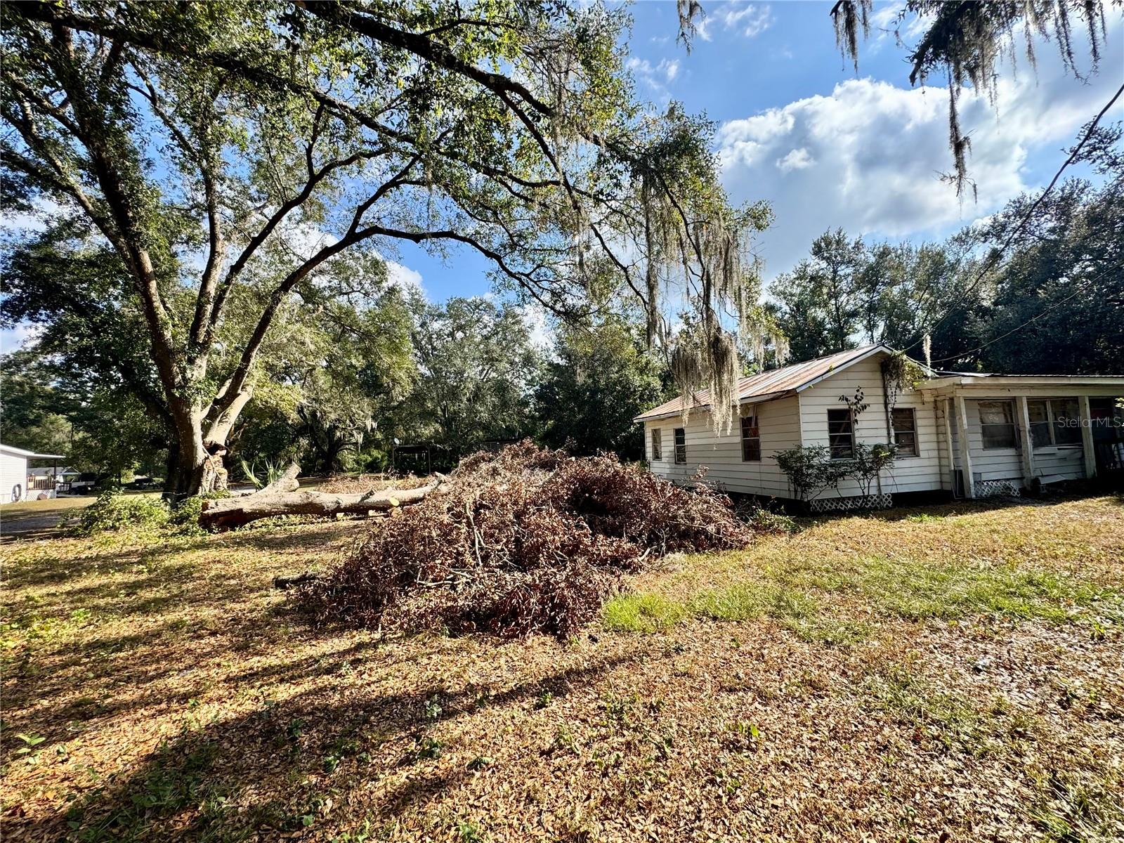 Image 5 of 13 For 4702 Strauss Road