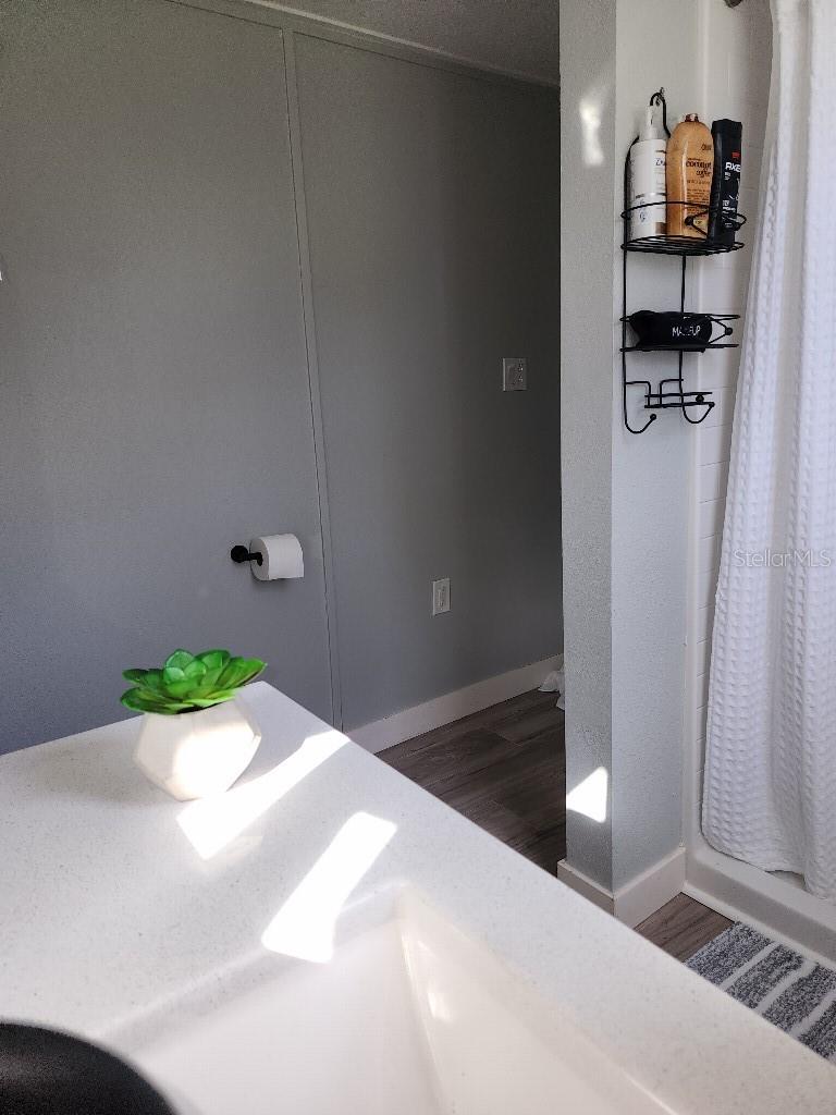 Image 9 of 9 For 634 Foster Avenue