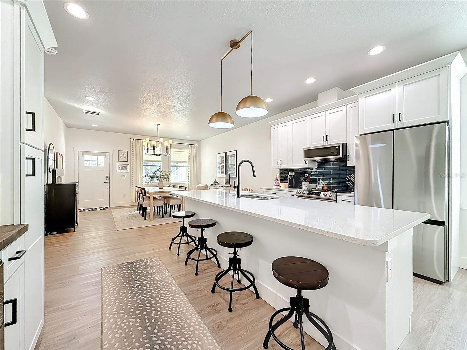 Image 17 of 55 For 2916 18th Street