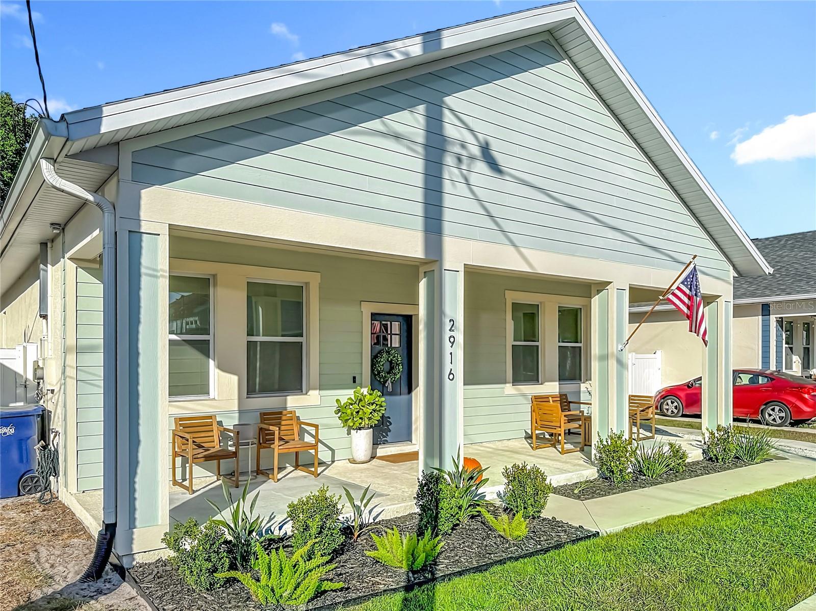 Image 2 of 55 For 2916 18th Street