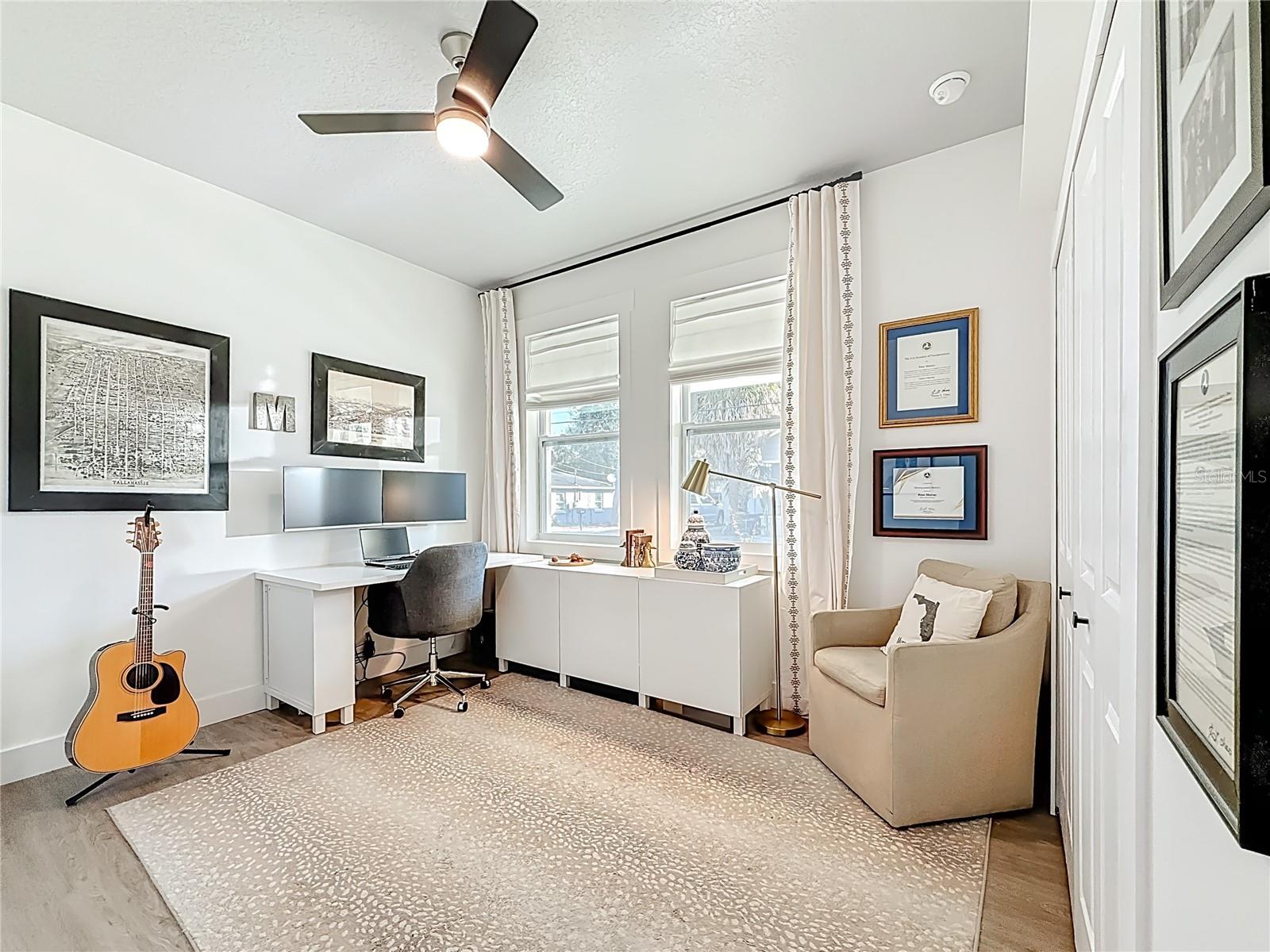 Image 26 of 55 For 2916 18th Street