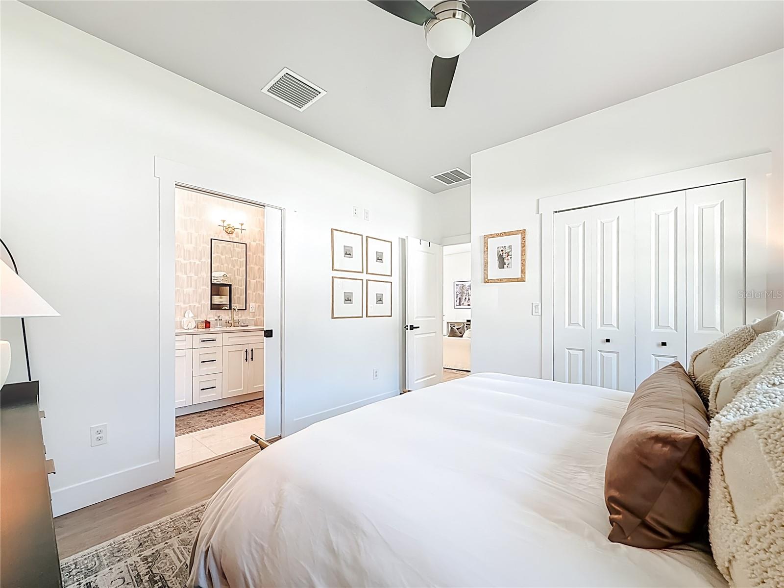 Image 33 of 55 For 2916 18th Street