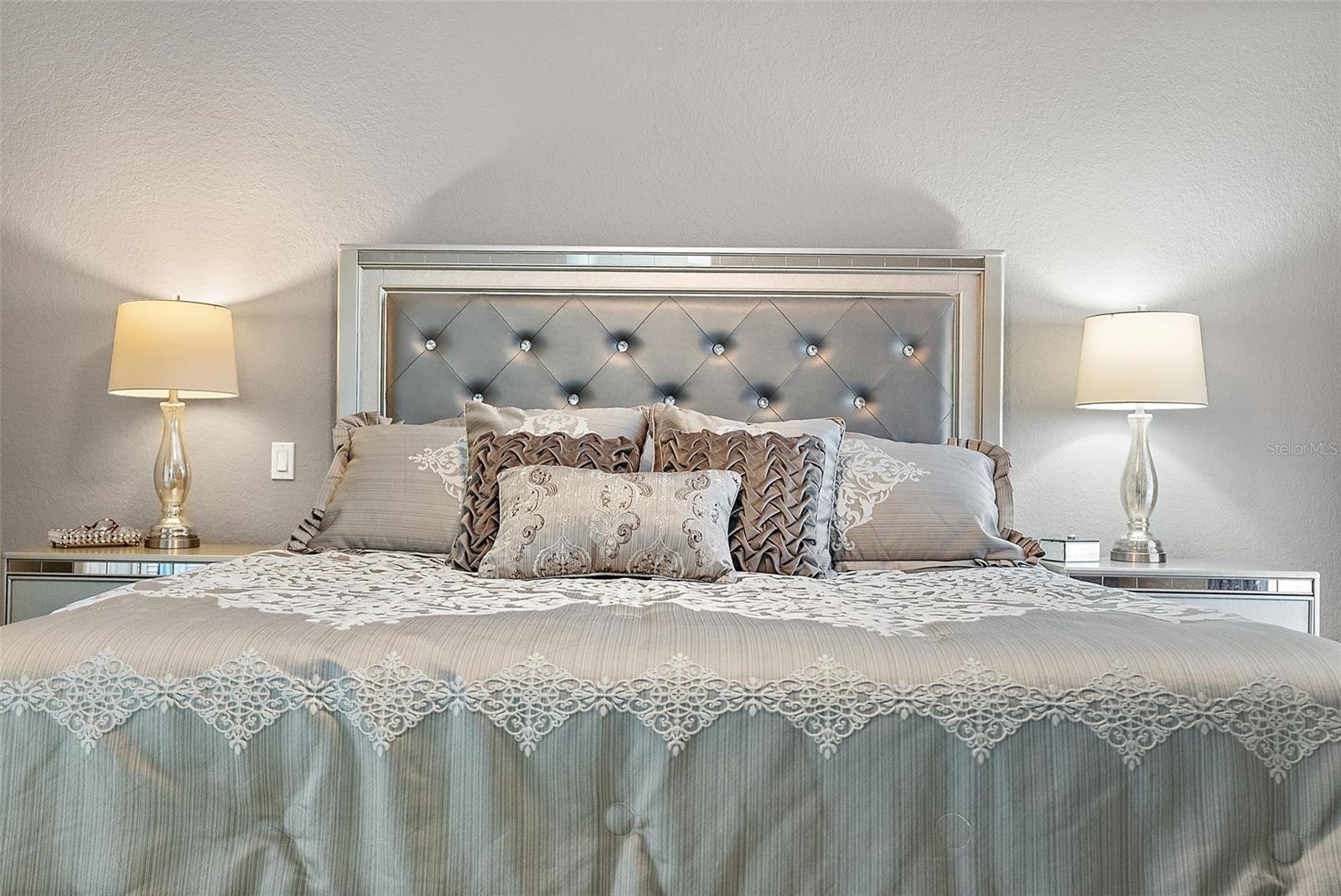 Image 26 of 51 For 14508 Alejo Court