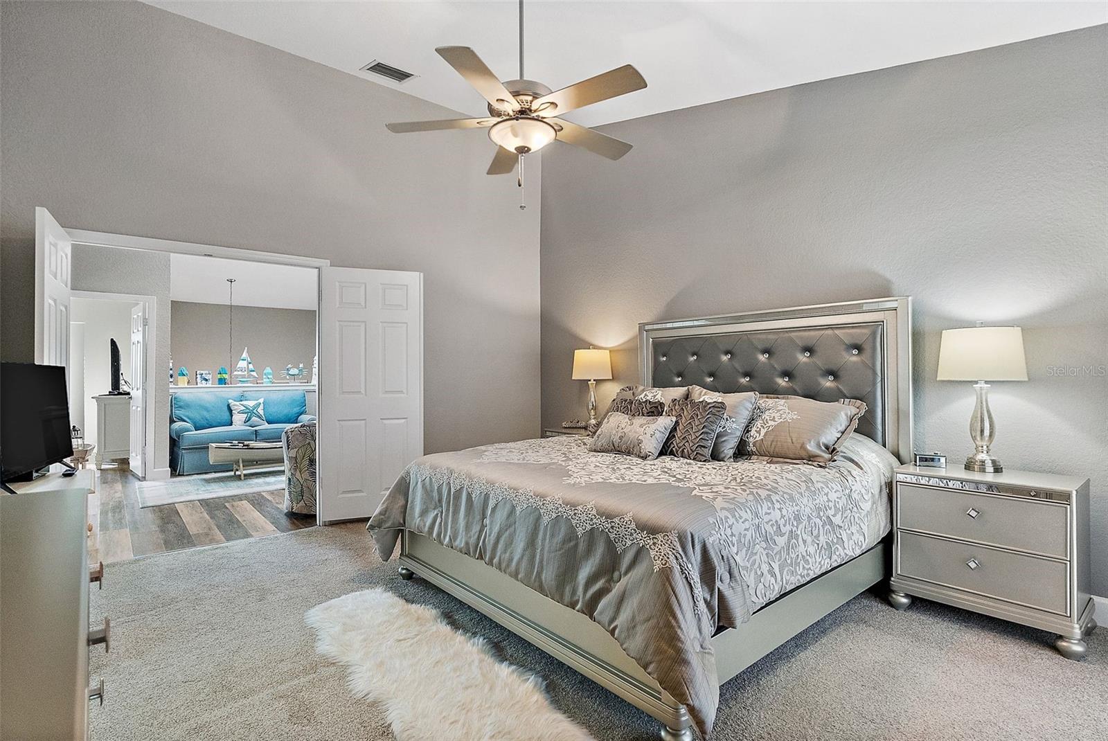 Image 27 of 51 For 14508 Alejo Court