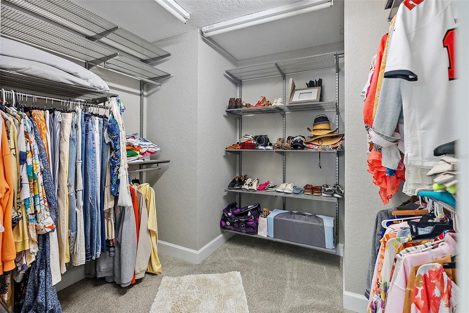 Image 31 of 51 For 14508 Alejo Court