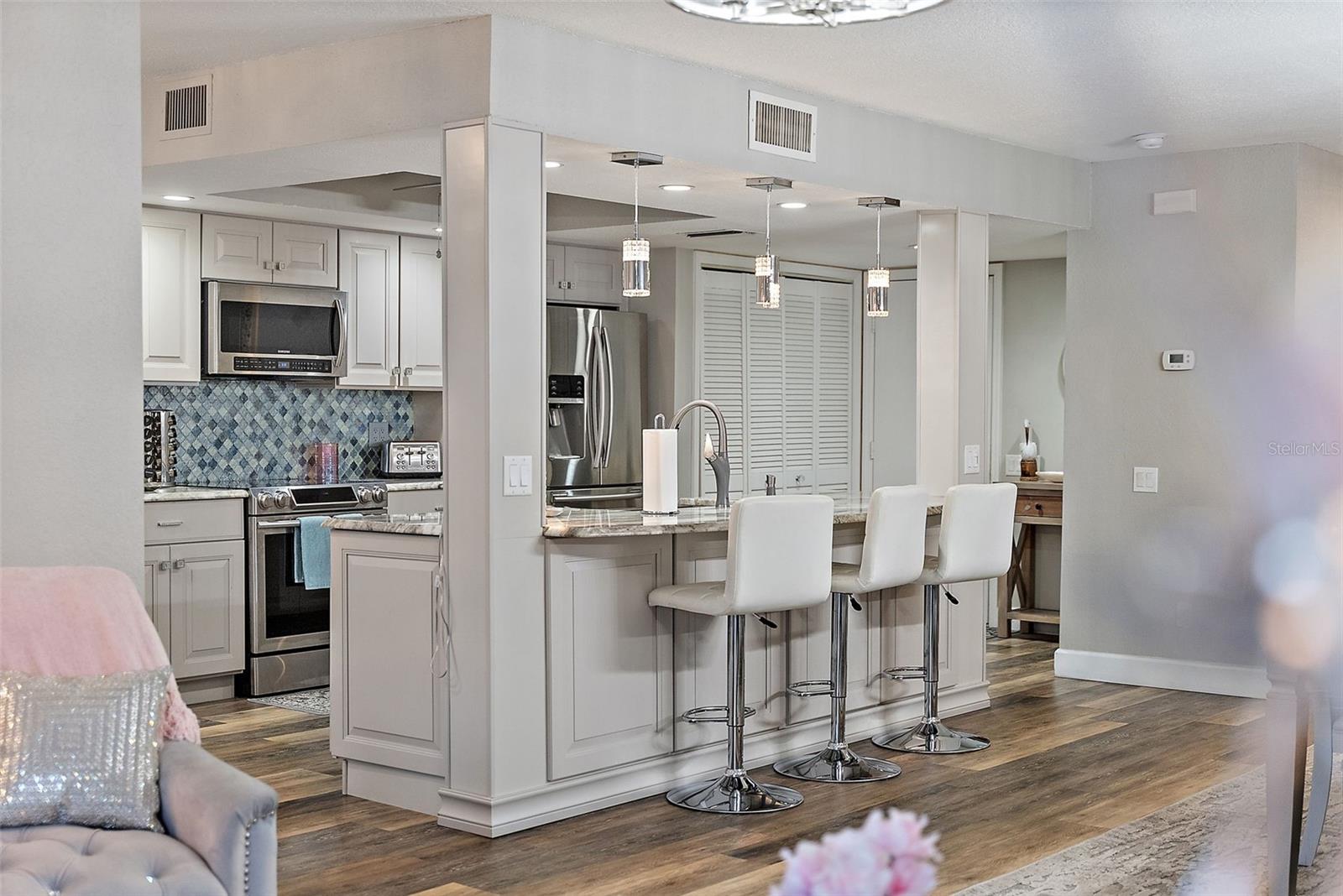 Image 8 of 51 For 14508 Alejo Court