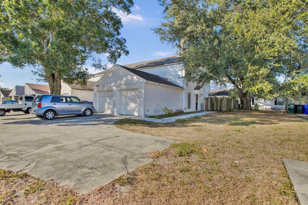 Details for 1817 Crystal Grove Drive, LAKELAND, FL 33801