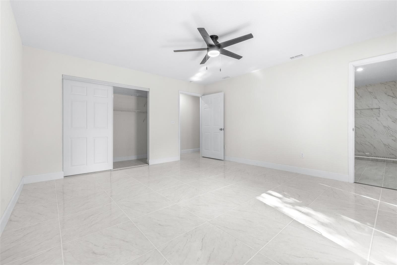 Image 21 of 35 For 6803 Englewood Avenue