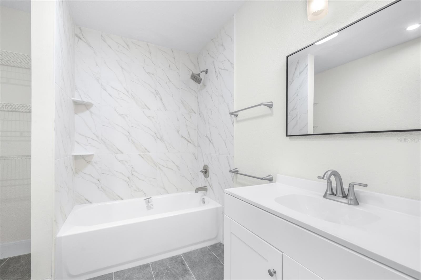 Image 27 of 35 For 6803 Englewood Avenue