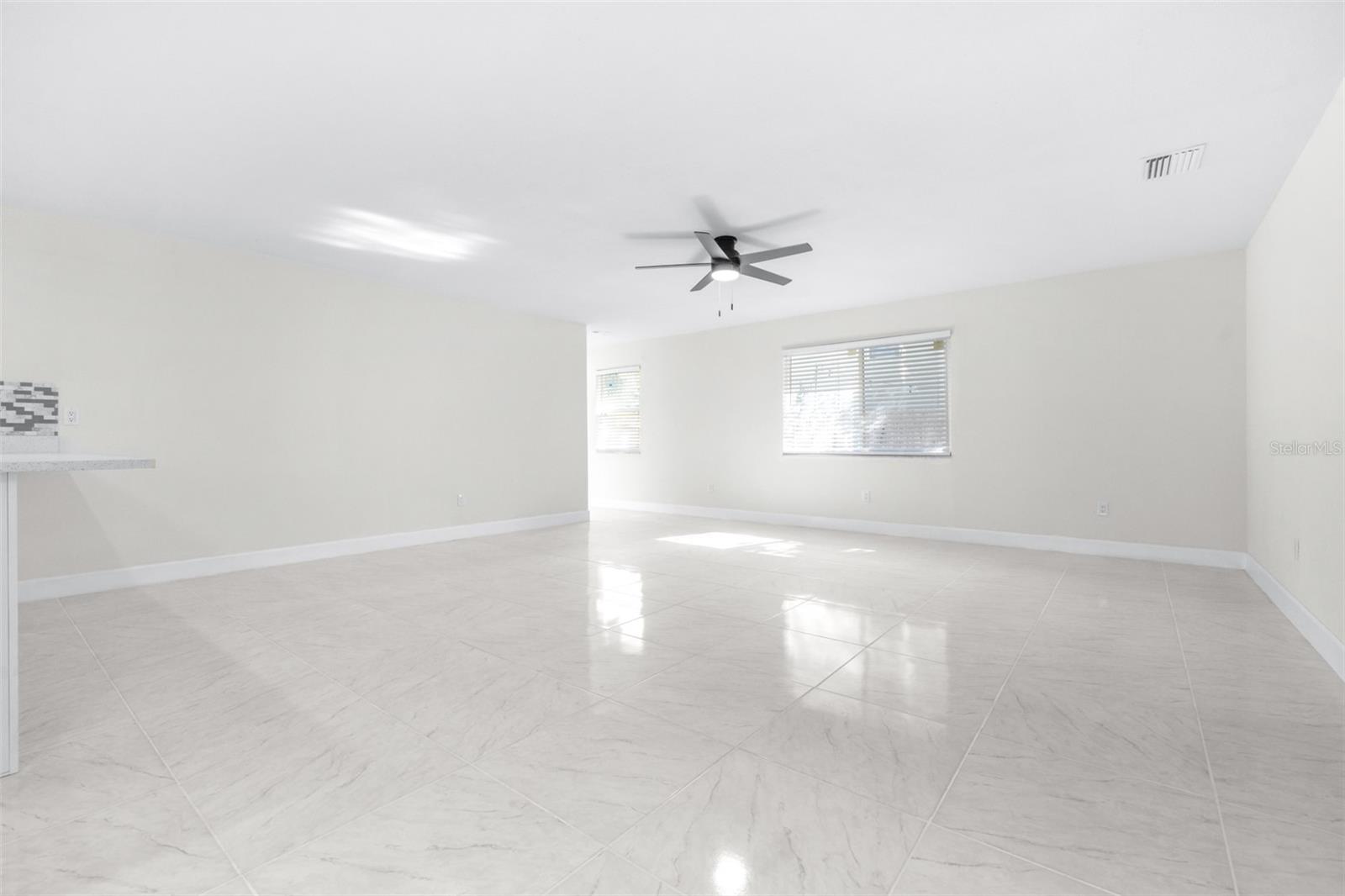 Image 7 of 35 For 6803 Englewood Avenue