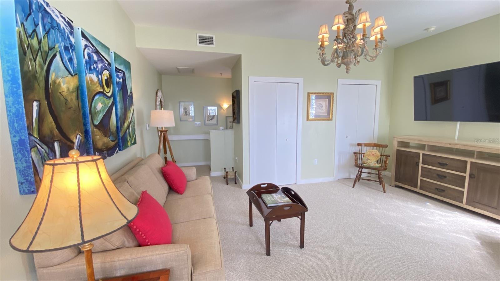 Image 11 of 43 For 5300 Atlantic Avenue 11-601