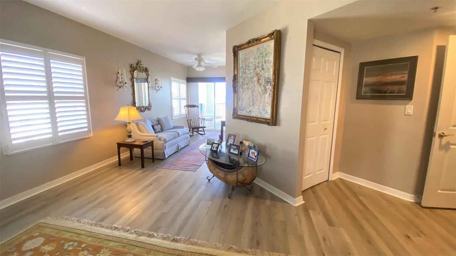 Image 33 of 43 For 5300 Atlantic Avenue 11-601