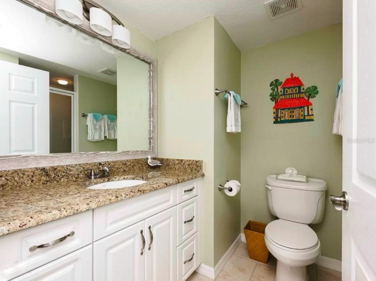 Image 37 of 43 For 5300 Atlantic Avenue 11-601