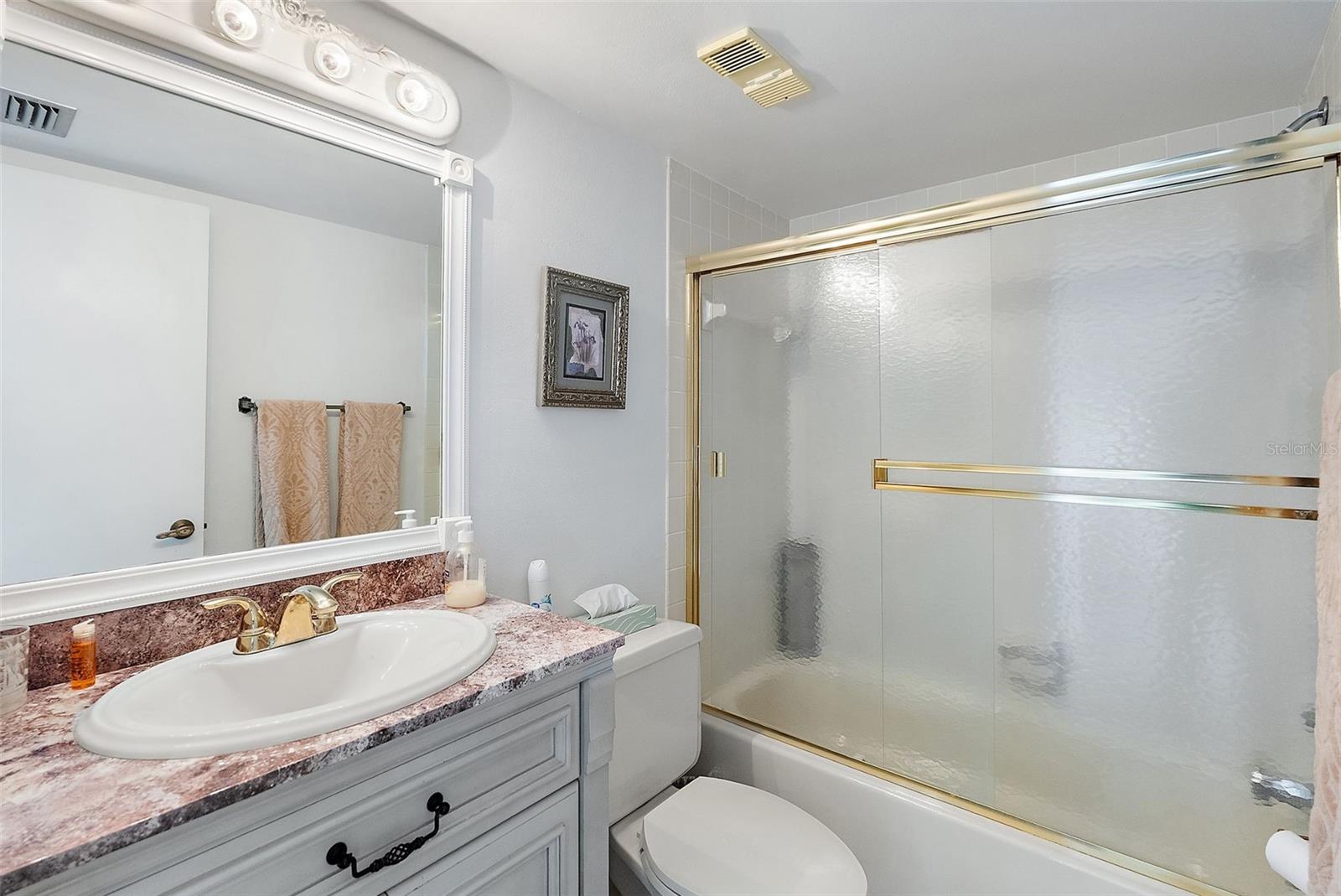 Image 16 of 42 For 6322 Palma Del Mar Boulevard S 209