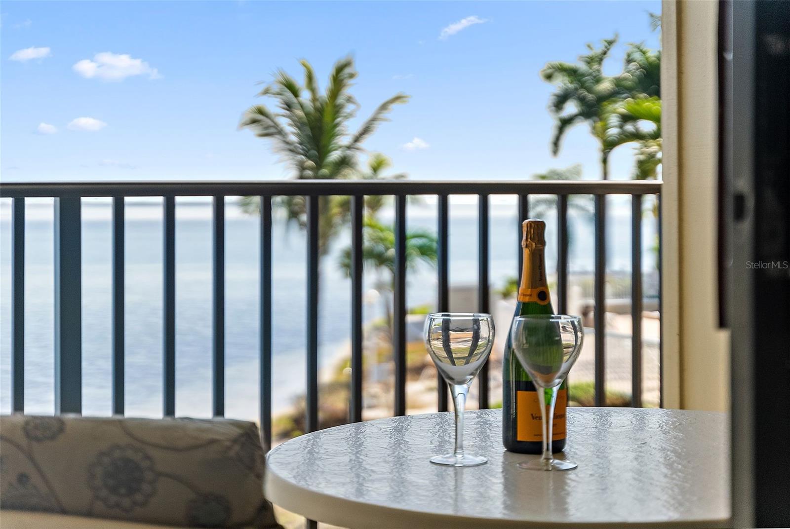 Image 4 of 42 For 6322 Palma Del Mar Boulevard S 209