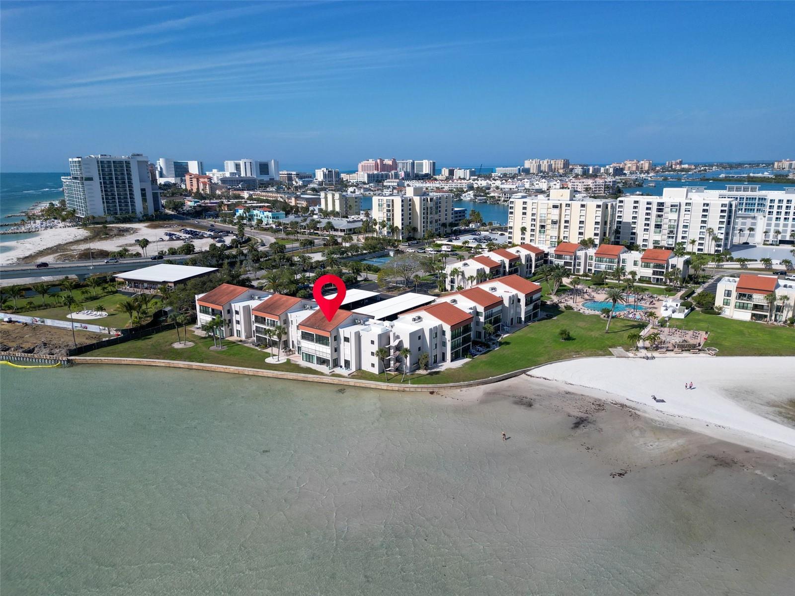 Image 29 of 42 For 825 Gulfview Boulevard 106