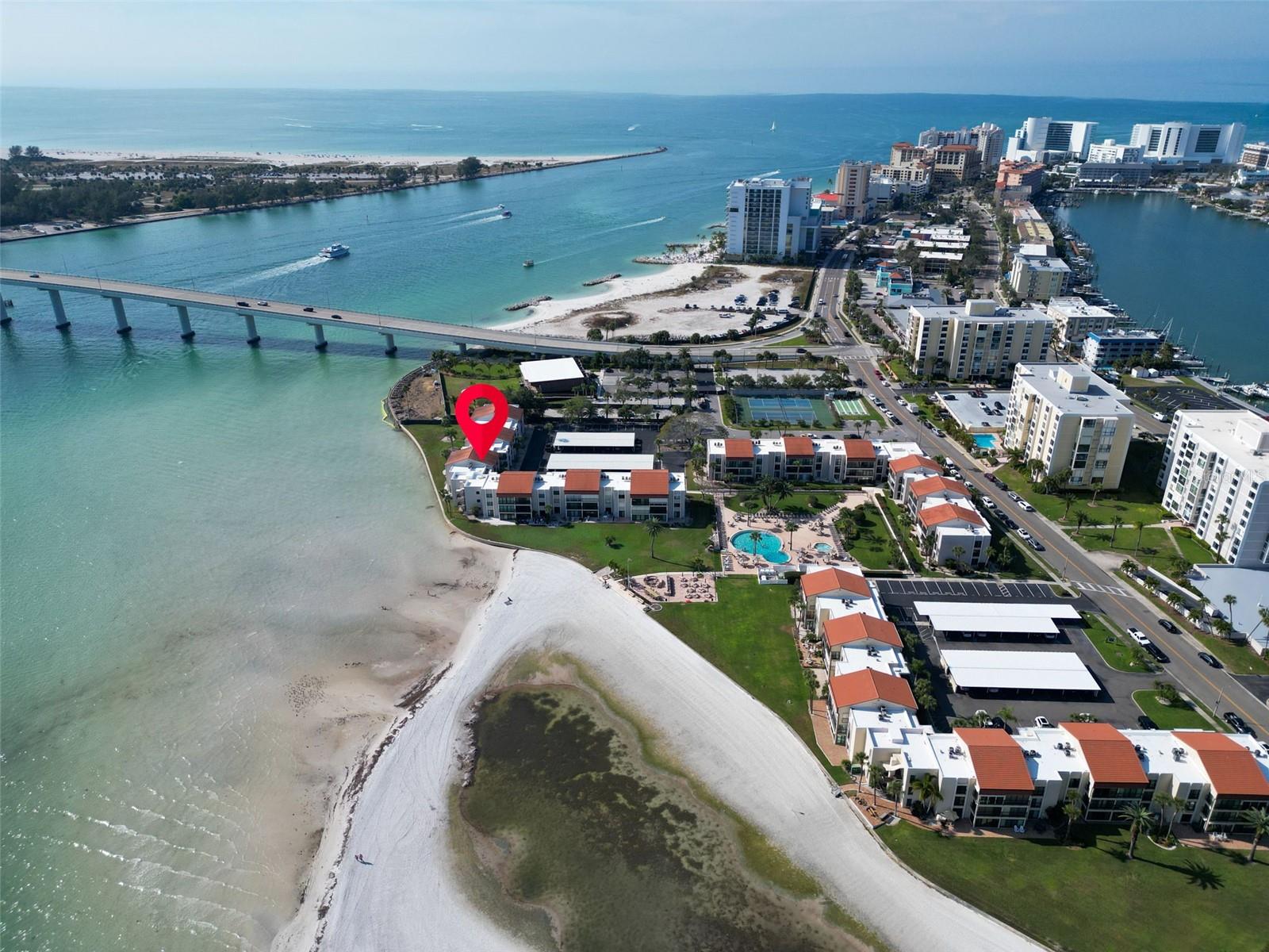 Image 31 of 42 For 825 Gulfview Boulevard 106