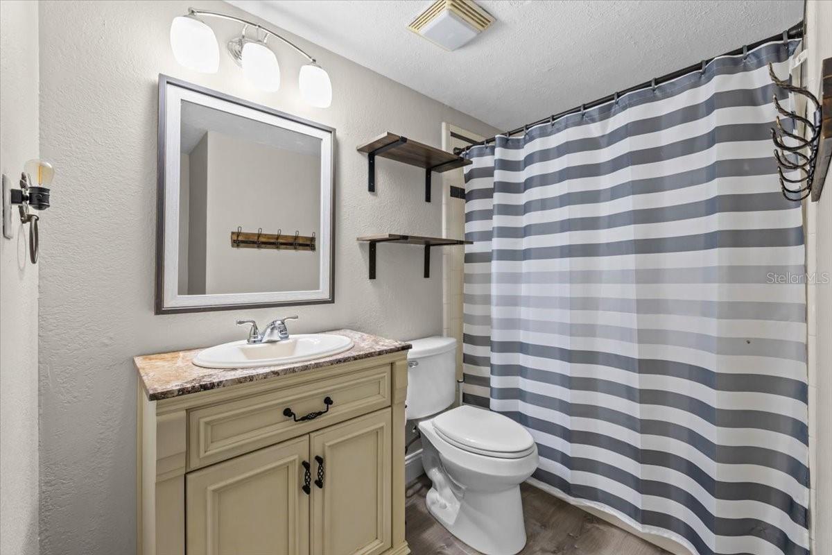 Image 23 of 46 For 4805 Cooper Road