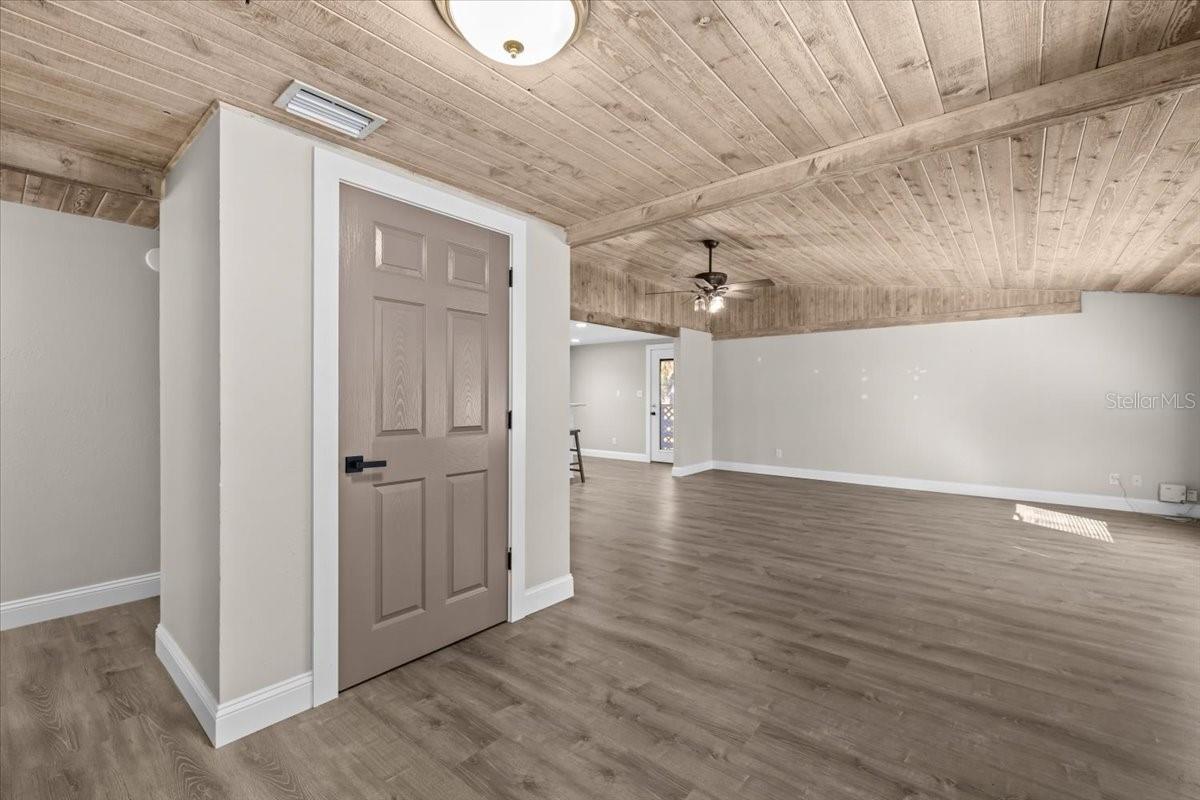 Image 6 of 46 For 4805 Cooper Road