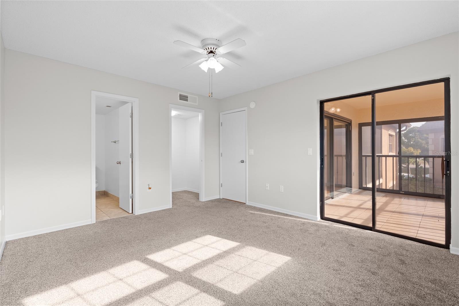 Image 21 of 40 For 12900 Vonn Road D202