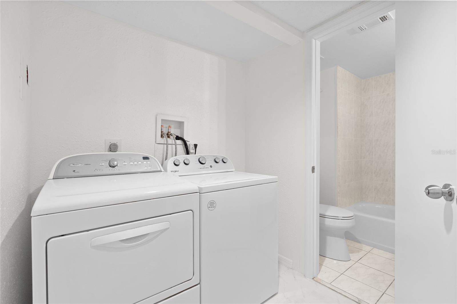 Image 24 of 40 For 12900 Vonn Road D202