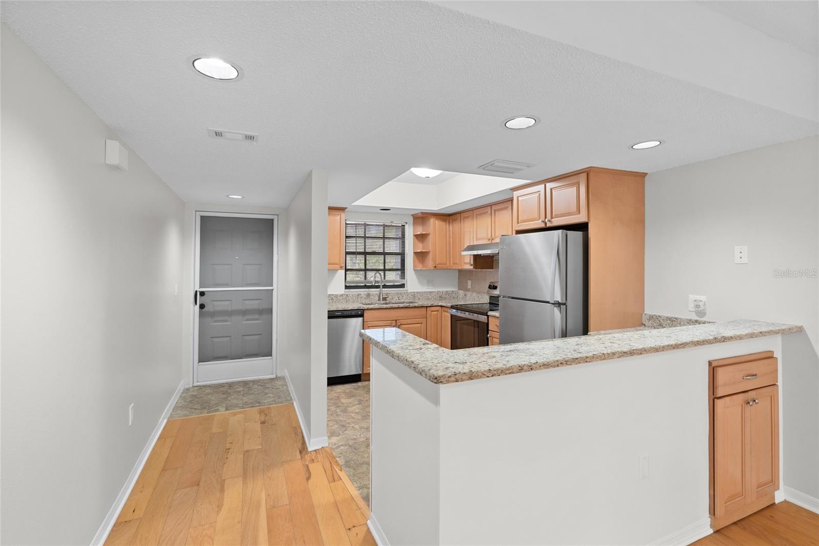 Image 5 of 40 For 12900 Vonn Road D202